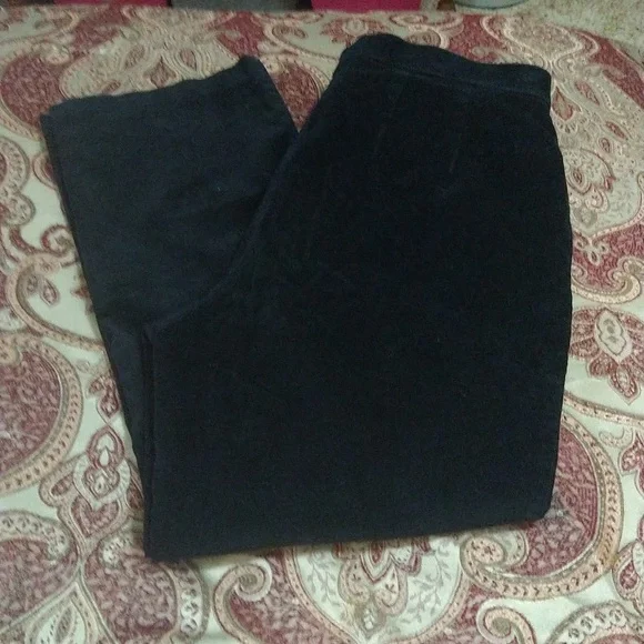 Size 8P Northern Reflections essential slim black corduroy pants - Picture 2 of 15